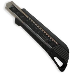 Cutter Black Blade SK2 18mm