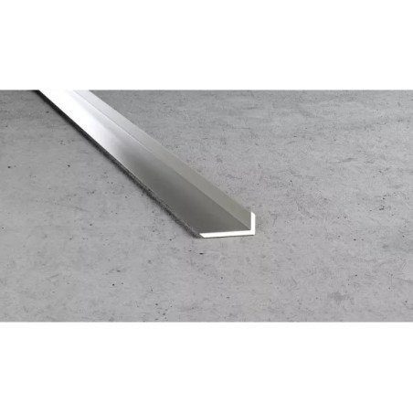 Cornière aluminium B25, dimensions 14 x 10 x 1,5 mm, couleur argent (sudrabs), longueur 200 cm